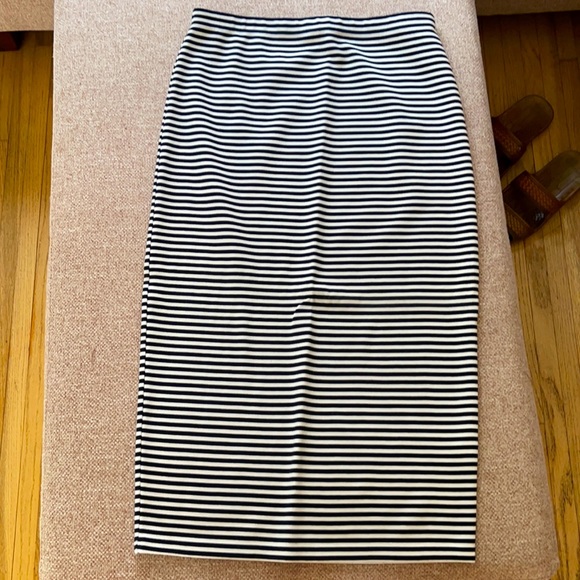 Max Studio Dresses & Skirts - Max studio long high waisted skirt.